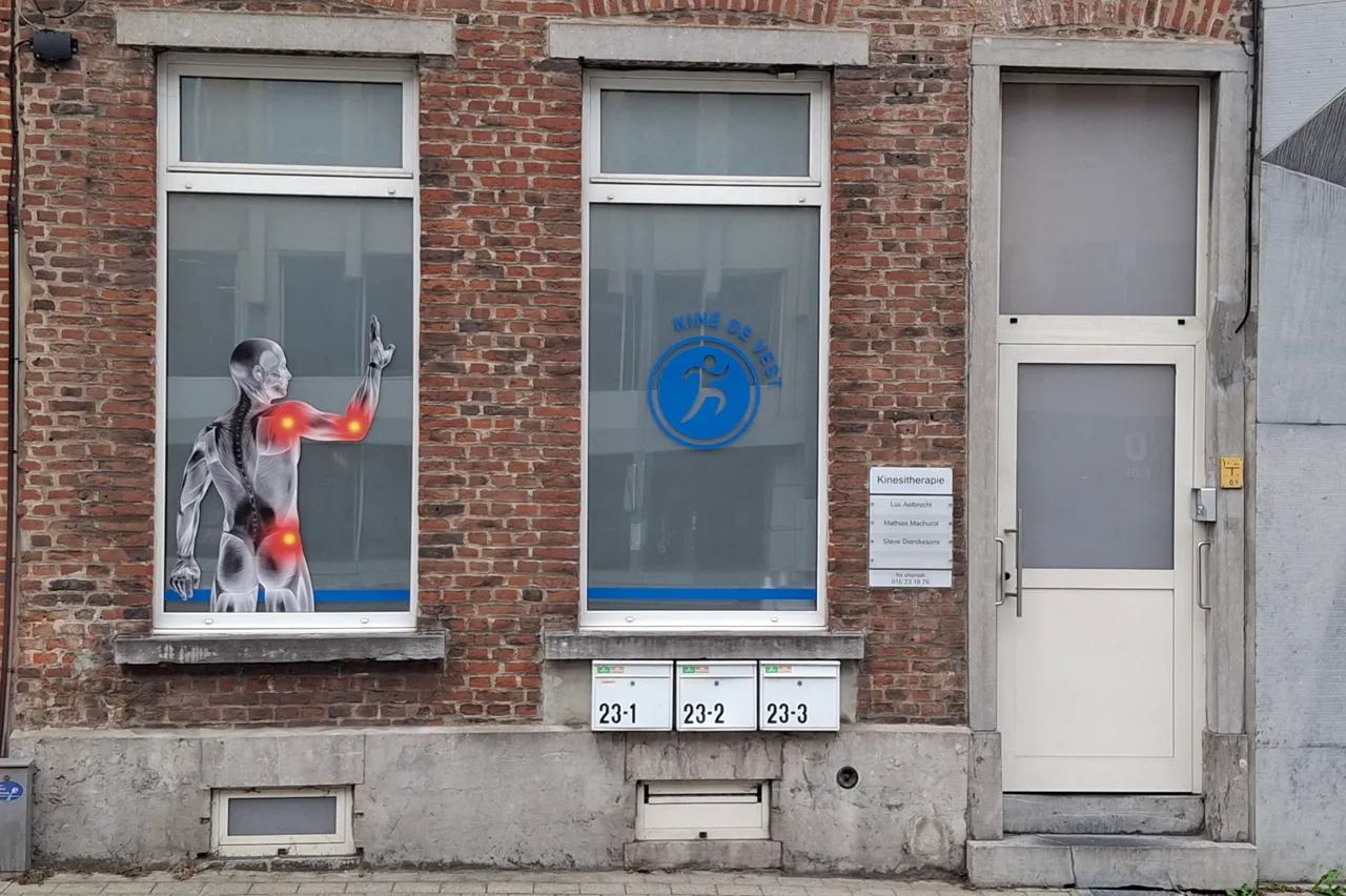 Hoofdingang Kiné De Vest Diestsevest 23/01 Leuven